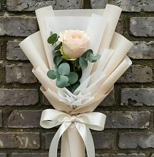 Букет цветов из:  Розы в Табачный