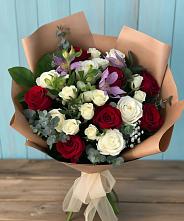 Букет цветов из:  Розы и Альстромерии в Табачный