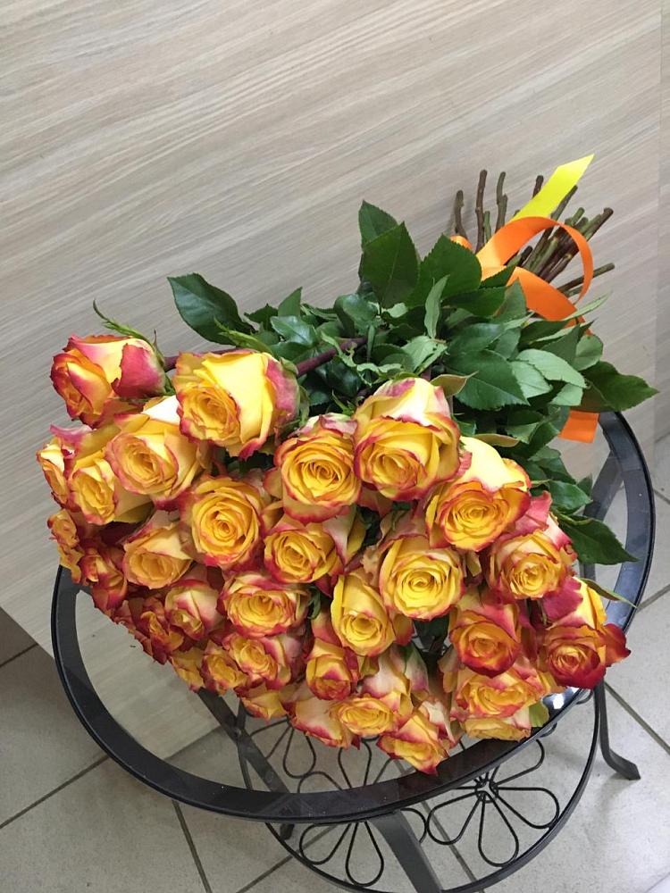 Букет Желтые розы в Табачный