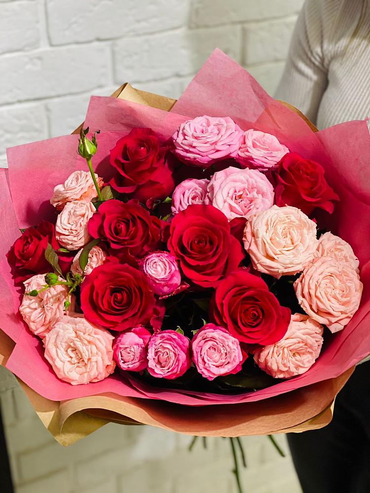 Букет цветов из: Розы в Табачный