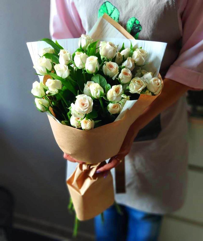 Букет цветов из: Розы в Табачный