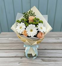 Букет цветов из:  Герберы, Розы и Хризантемы в Табачный