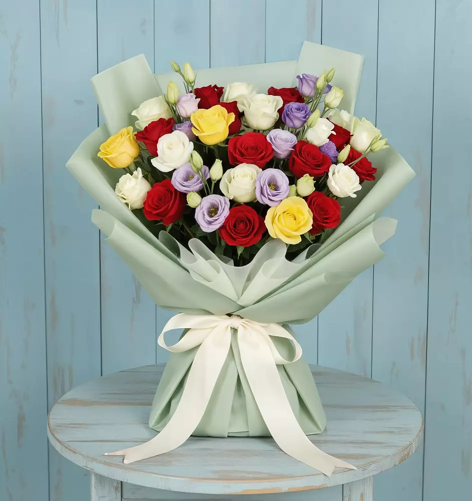 Букет цветов из: Розы в Табачный