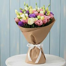 Букет цветов из:  Лизиантусы в Табачный