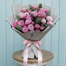 Букет цветов из:  Розы в Табачный